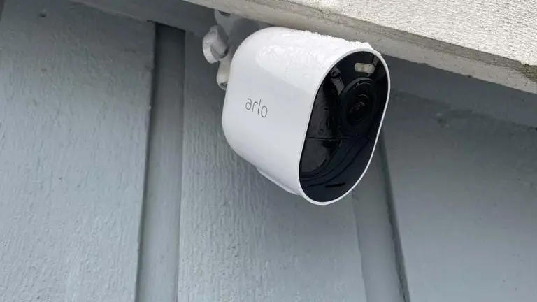 Arlo Ultra 2